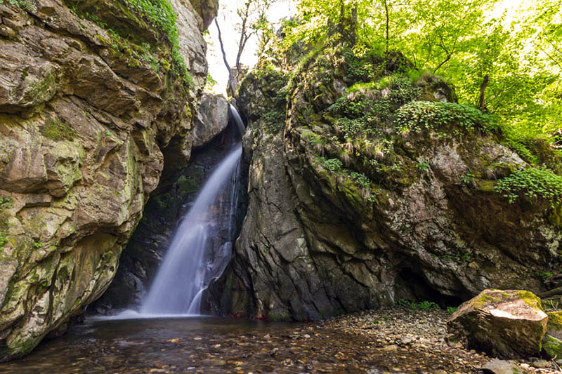 Фотински водопади в Родопите, България
