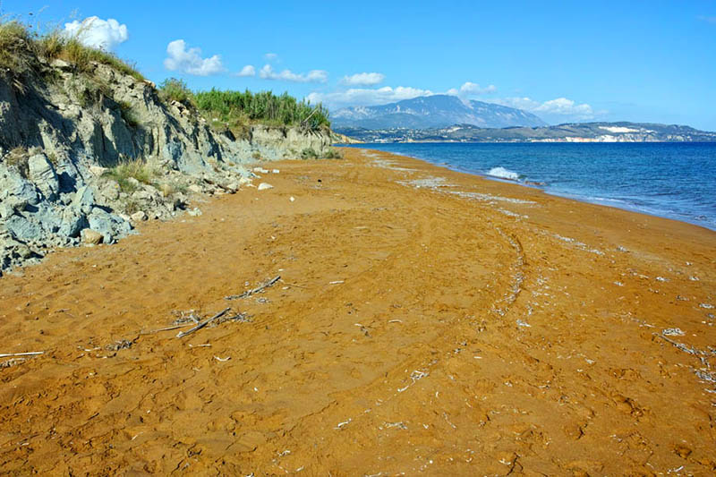 Плаж Кси, остров Кефалония, Гърция