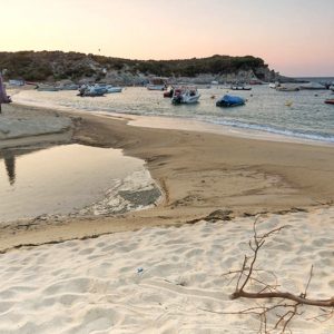 Плаж Каламици Ситония, Халкидики, Гърция