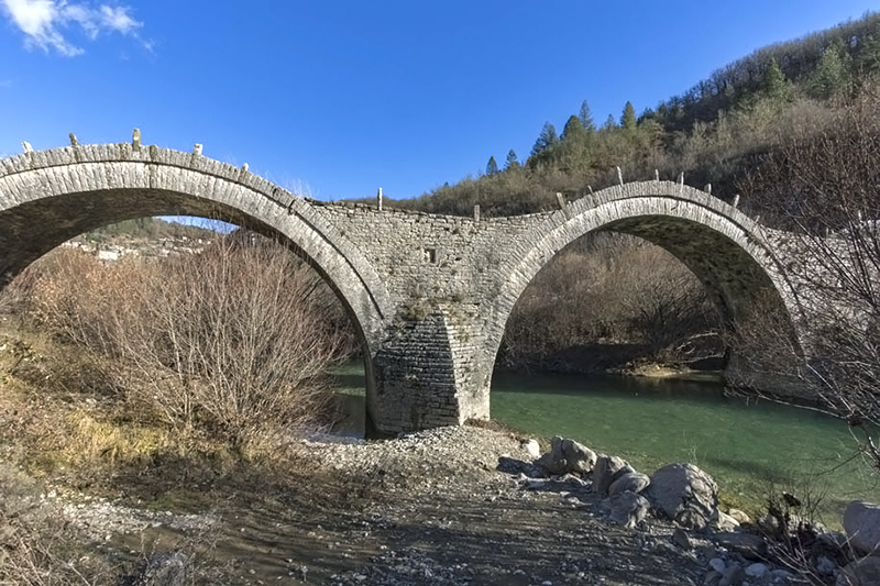 Мост на Плакидас или Калогерико, Загори, Епир, Гърция