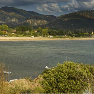 Плаж Сикия на полуостров Ситония, Халкидики, Гърция - RILA.WS