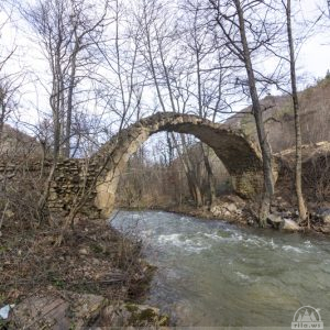 Римски мост до село Дъбово